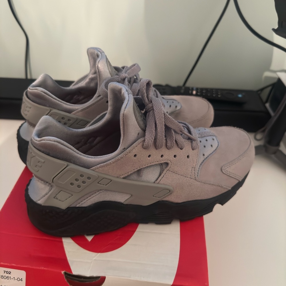 COPY - NIKE AIR HUARACHE